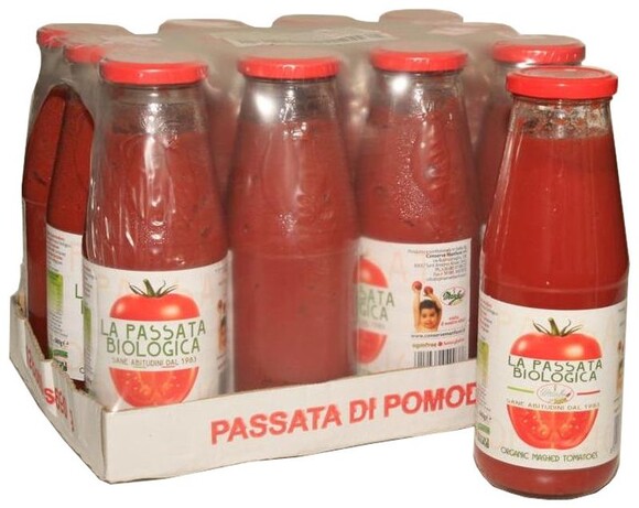 strained tomatoes organic 12x680g (passata)