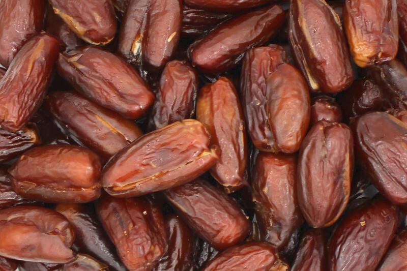 Datteln entsteint Deglet Nour bio