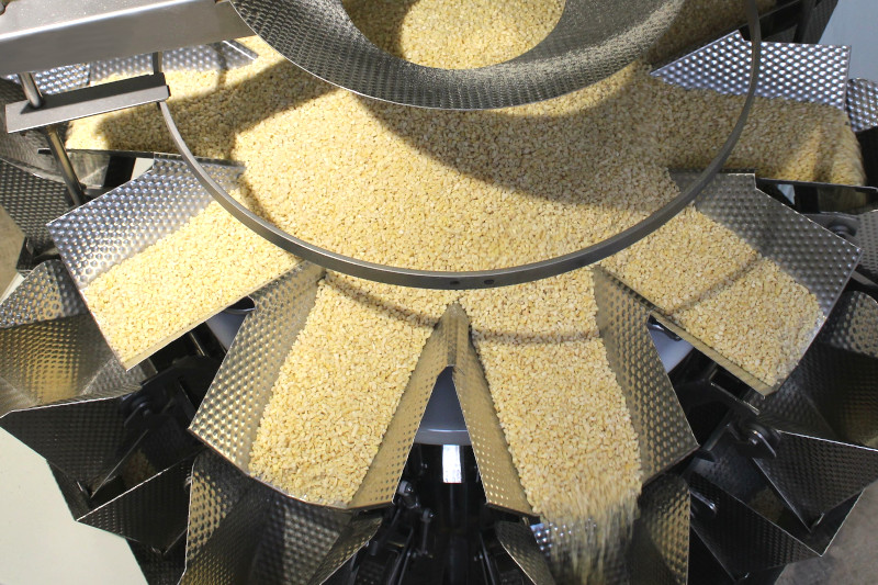 Multihead weigher from above